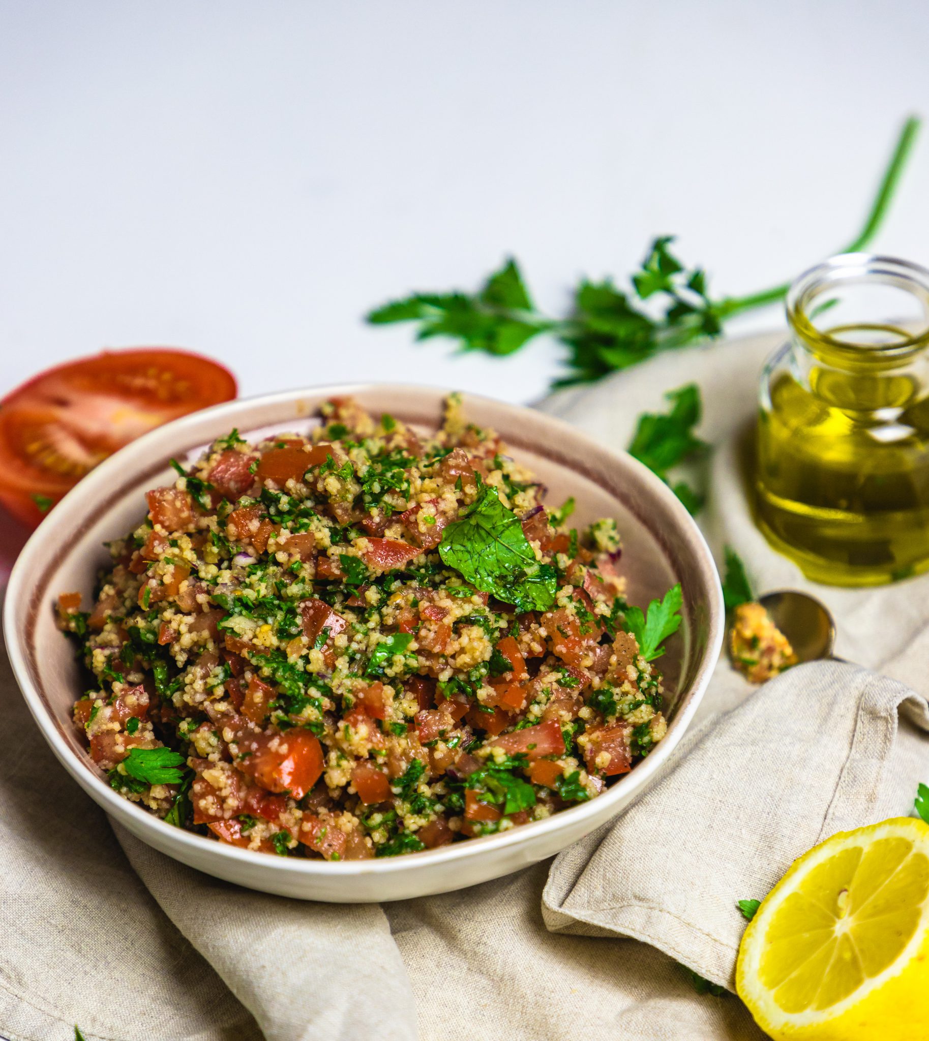 Libanesischer Tabouleh-Salat mit Bulgur, Petersilie und Minze | Tapsy&amp;#39;s ...